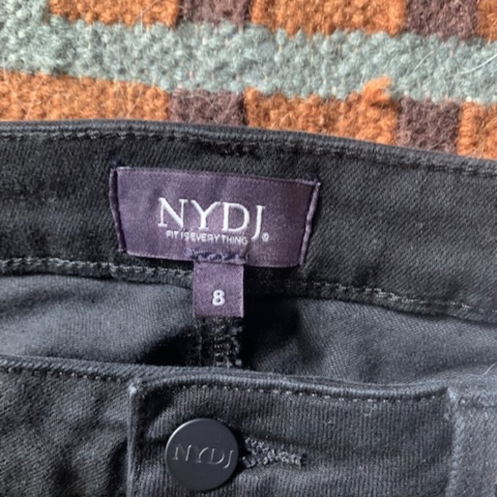NYDJ Black Denim Jean NWT Alina Leggins Size 8